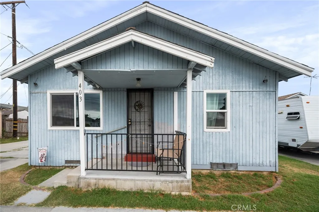 366 E Swope Street, Carson, California 90745 home-pic-17